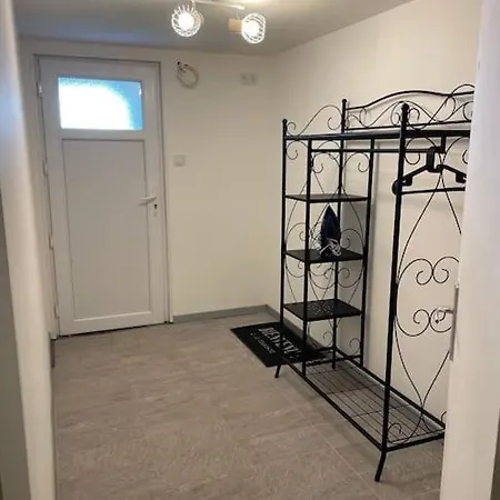 Terrasse Avec Vue Et Parking Prive *